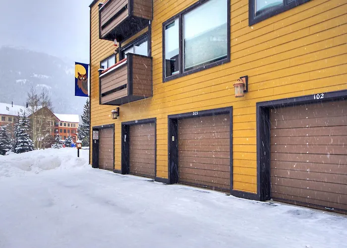 An202 Anaconda 2br 2ba Apartment