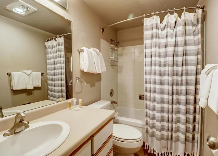 An202 Anaconda 2br 2ba Copper Mountain